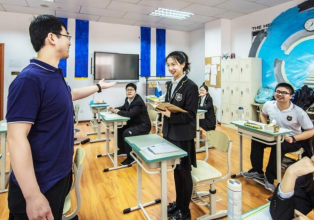 私立学校和公立学校哪个好，幼儿园公立学校和私立学校哪个好（公立和私立学校的差别有多大）