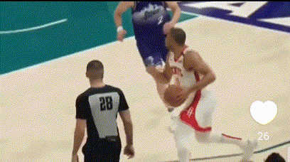 nba超囧镜头，囧神是哪位球员的绰号（NBA那些无脑失误）