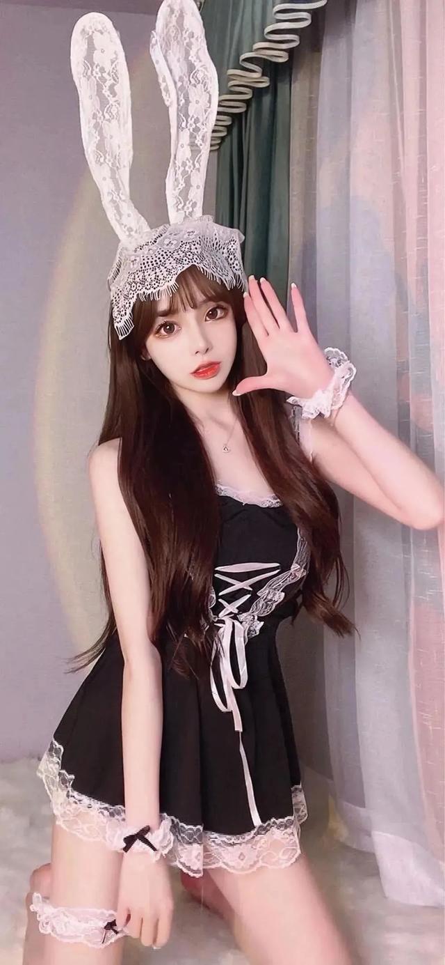 碎花裙女生头像，部位穿小裙子的女生头微信（每日壁纸，小裙子）