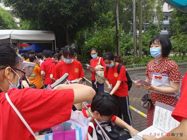 南宁市第六职业技术学校，2019年南宁职业技术学院普通高等教育招生章程（高考首日，直击南宁考点现场）