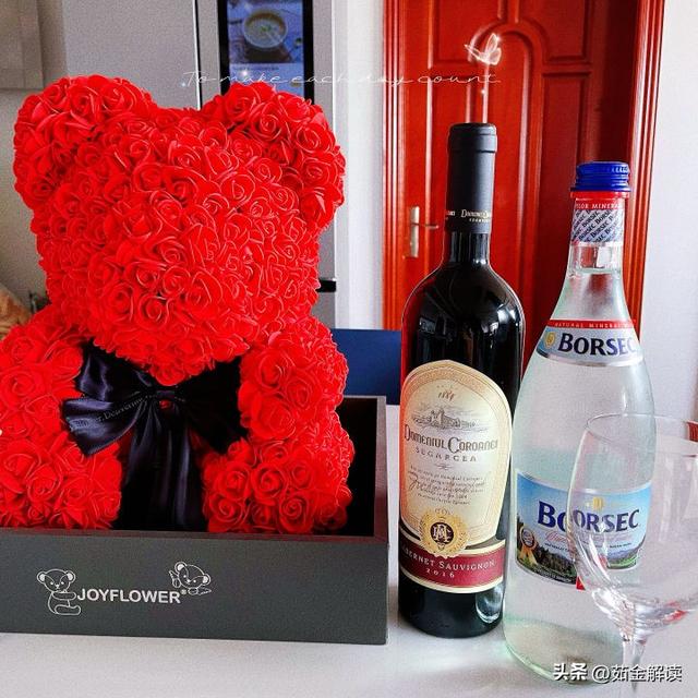 女士睡前红酒推荐，睡前喝那种红酒（可宴请，可独酌，自然淡泊）