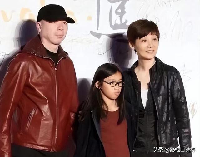 冯小刚徐帆离婚，徐帆和冯小刚几几年结婚（冯小刚回应移民风波）
