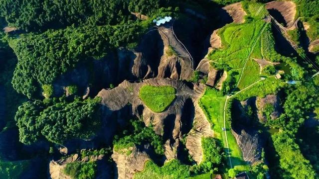 仰天湖大草原游玩攻略，仰天湖大草原攻略（湘南精华自驾-飞天山、东江湖、仰天湖大草原）