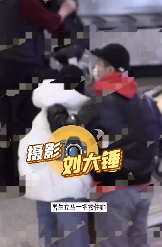 32岁张佳宁被曝新恋情，和男方牵手回家当街搂抱，疑与叶祖新分手
