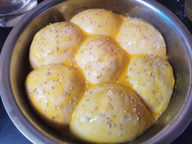 在家怎么做面包，自己在家怎么做面包（随手做的懒人面包）