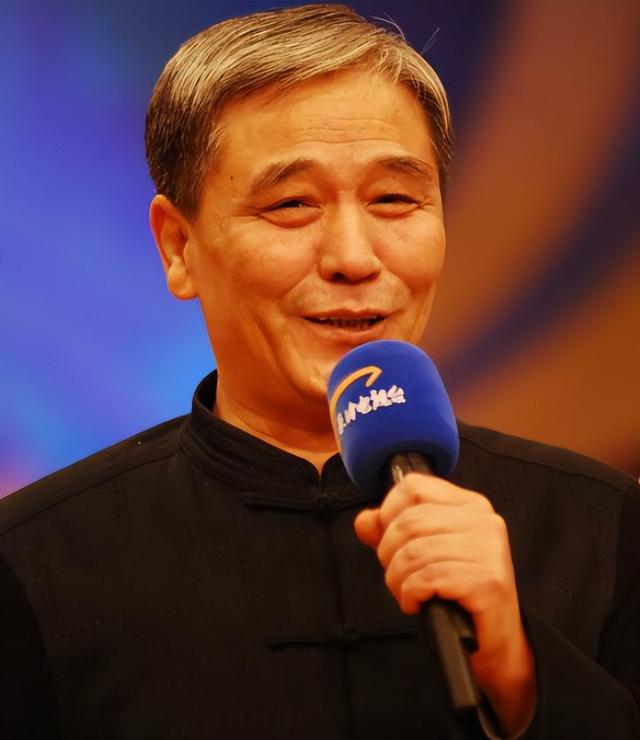 说相声的男演员，相声演员排名（有人“相敬如宾”45年）