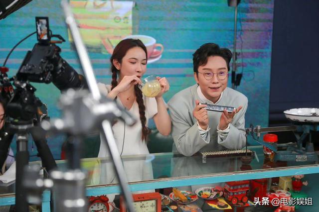 李玉刚怎么了最新消息，李玉刚近况2021（无偿为家乡直播带货8小时）