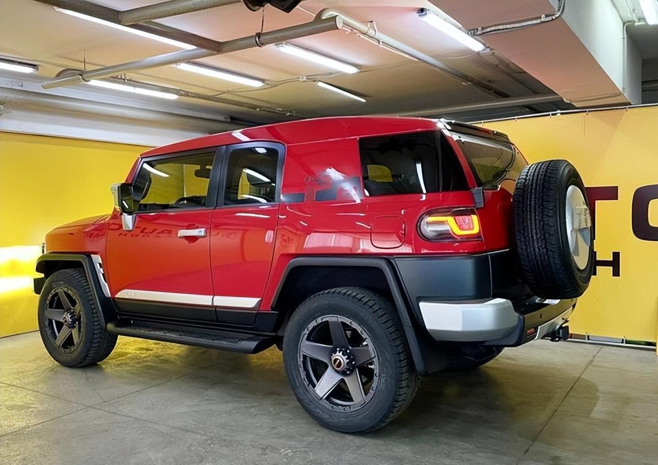 丰田toyota越野，toyota是丰田哪款（4.0L引擎+机械仪表）