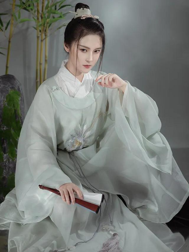 汉服圆领袍无缝领子，圆领袍——唐圆领