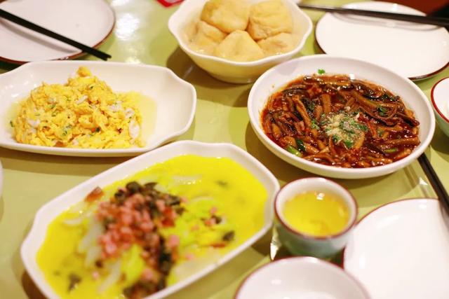 苏州旅游景点大全，苏州好玩的旅游景点（江南古镇、特色街区、绚丽之夜都在这）