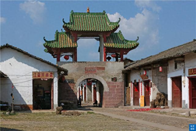 广东韶关南雄千年古巷，1500米长的珠玑巷，被誉为“广东第一巷”