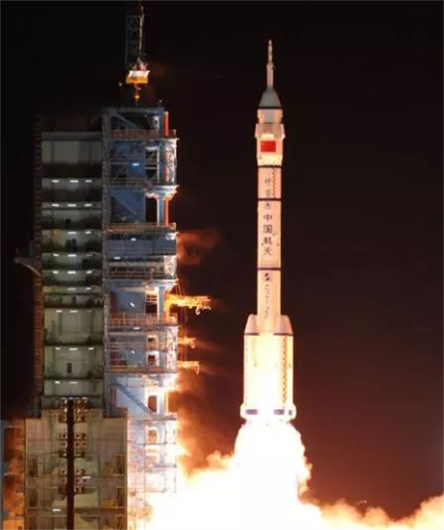 杨利伟的资料，杨利伟是什么人（杨利伟回忆火箭加速）