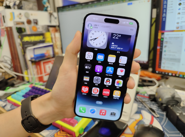 苹果手机短信怎么设置我爱你特效，苹果信息发我爱你怎么有特效（碰到灵动岛的这些Bug后）