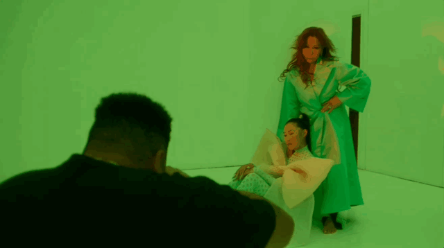 模特dj是什么意思，女性dj是什么意思啊（有钱人世界竟然由这七类人构成）