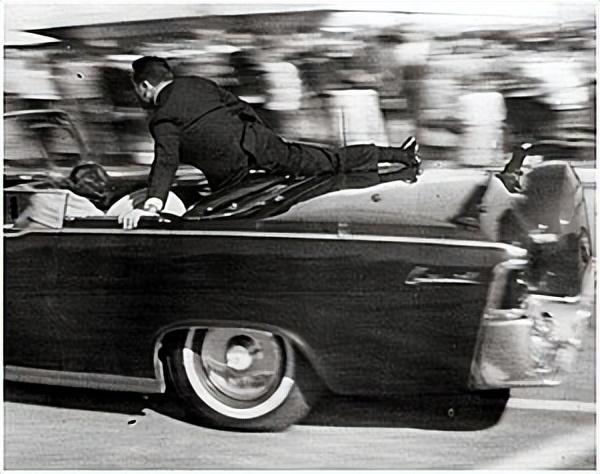 肯尼迪遇刺事件，肯尼迪遇刺事件揭秘（1969年肯尼迪刚与人开玩笑）