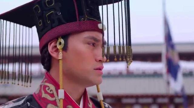 王莽是穿越者吗，王莽为什么被称为穿越者（“王莽”为什么被认为是个“穿越者”）