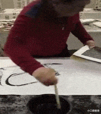 瑜伽裤爬山到底什么梗，爬山穿瑜伽裤是什么梗（不要穿瑜伽裤和男朋友去爬山）