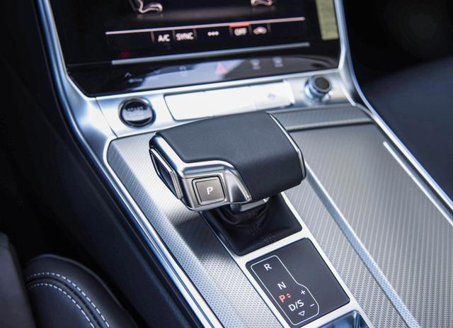 奥迪a系列最值得买的车，但最终还是选了奥迪A6L