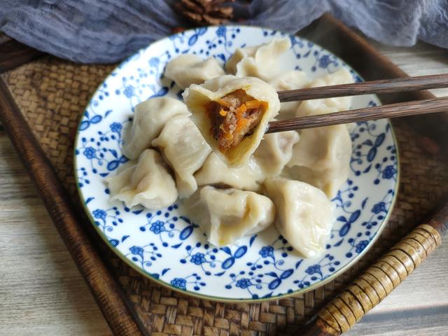 花椒大料水的做法，花椒大料用什么水泡（记住“2放2不放”的窍门）