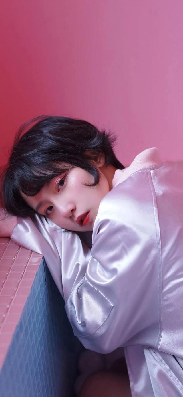 有气质女人晚安说说，有气质女人晚安说说图片大全（精选美女明星手机壁纸合集）