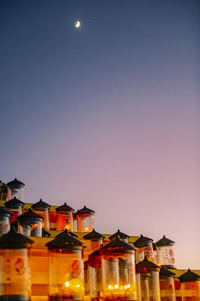 峨眉山在我国哪个省，峨眉山在我国哪个省（那么见过峨眉四大胜景没）