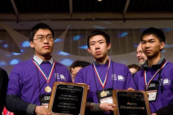 985工程大学排名（985高校更新档次排名）