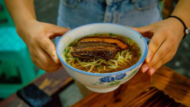 遵义必买的美食，可不仅仅是好吃......