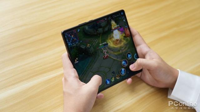 八英寸等于多少厘米，十英寸等于多少厘米长度（Fold+全面评测）