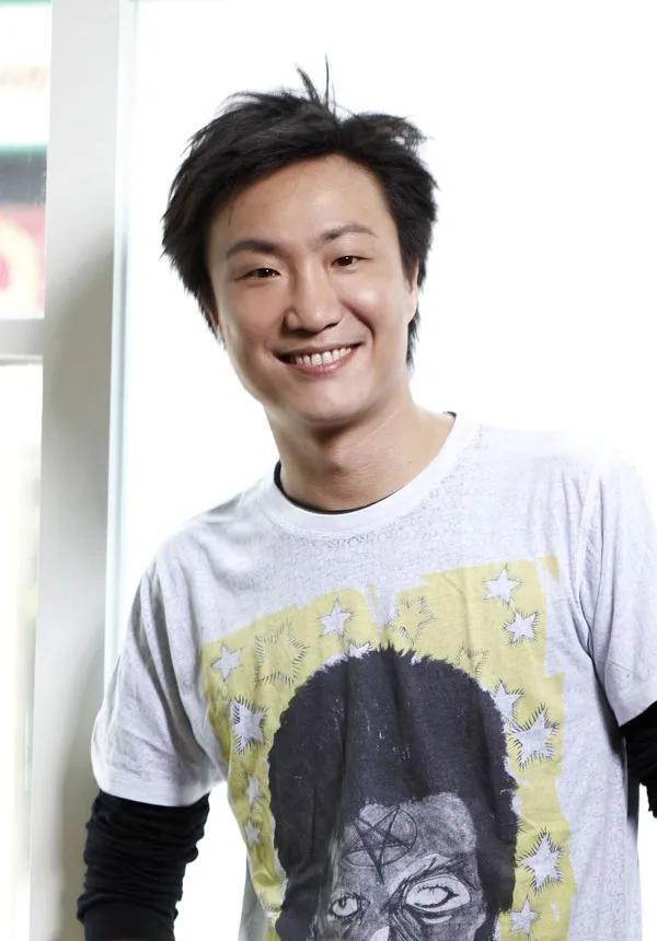 徐濠萦的店，徐濠萦的店全部倒闭还欠钱（她为什么嫁给了丁子高）