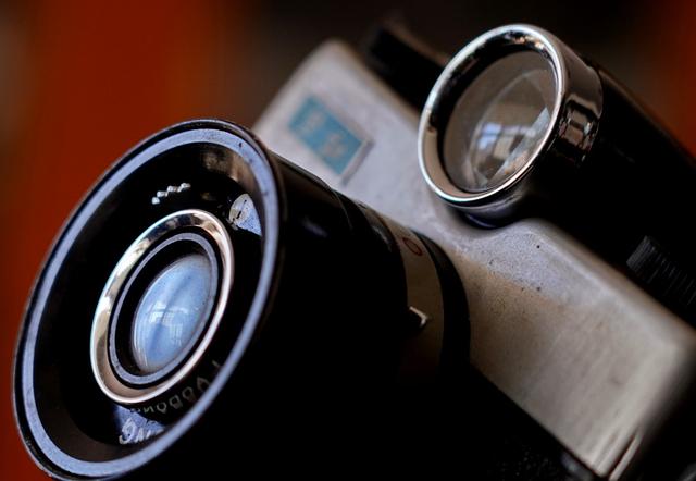 单反相机排行，入门级单反相机排行（当年也是“富裕”人家才有）