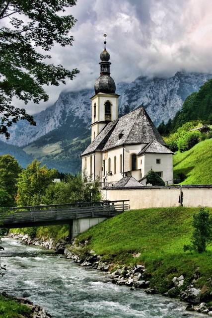 乌龟为什么有壳，乌龟为什么有壳童话（<罗马尼亚民间故事>）