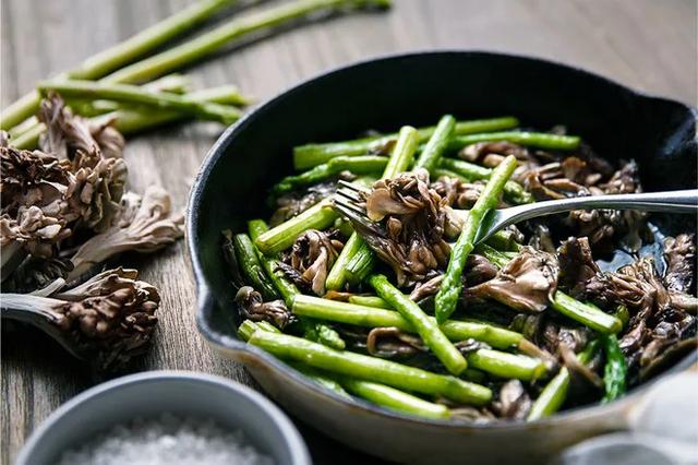 能吃的蘑菇种类大全及图片，几种食用蘑菇的种类（那些很少能买到的蘑菇）