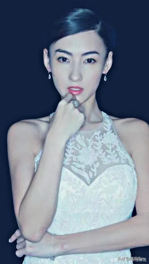 陈小春对张柏芝是真爱吗，美到极致的香港3大美女明星