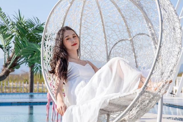 女生回复干嘛怎么回复她，女生说干嘛呢怎么幽默回复（不同情感阶段的高情商回答）