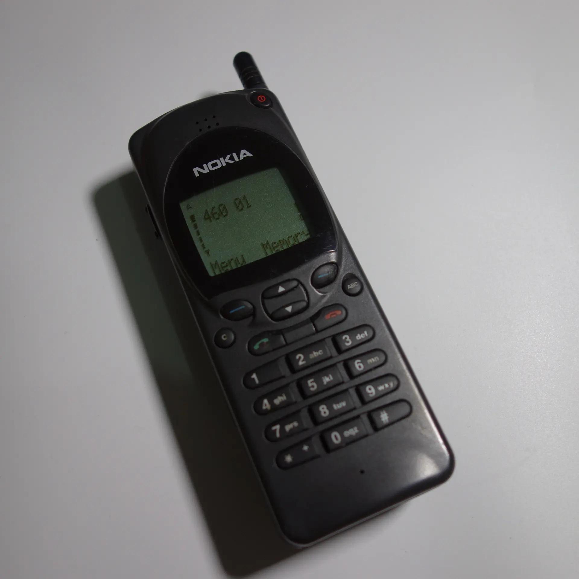 诺基亚2210诺基亚1100诺基亚1100诺基亚1011