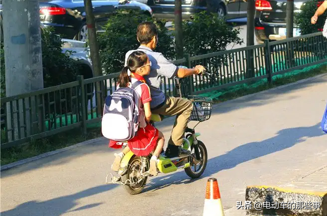 代步工具有哪些，短距离代步工具有哪些（适合60岁以上老年人）