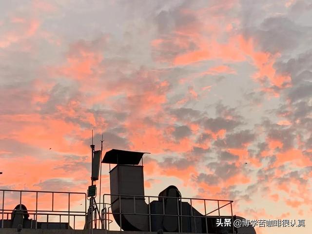 唯美的天空图，唯美的天空图片粉色（云朵图片高清唯美）