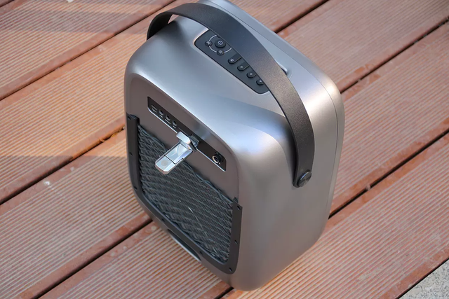 广场音箱，广场音箱制作（BINNIFA新品音响功能和效果居然这么震撼）