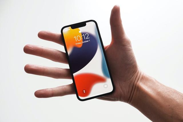 最小手机新款2013，最小最新款手机（这五款小尺寸iPhone不要错过）