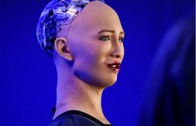 美国当地时间8月4日,特斯拉ceo马斯克再次表达了自己对于人形机器人"