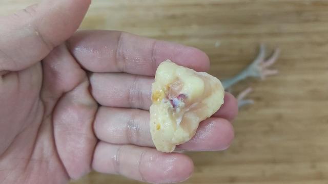 煲母鸡汤的方法，煲母鸡汤的方法与步骤（牢记“3放3不放”搭配）