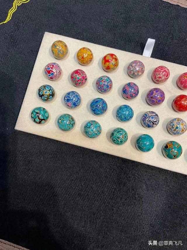 大漆珠是什么材质，大漆珠手串值多少钱（大家有没有见过这样的非物质文化的红木大漆珠）