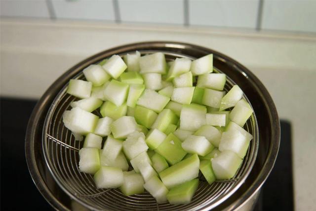 立秋这天吃什么，立秋当天吃什么（别忘“食6宝）