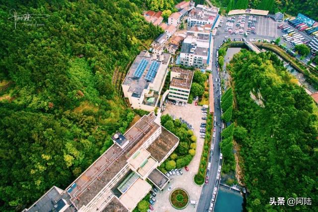 关于诸暨五泄风景区介绍，诸暨五泄风景区图片（今年的船票价格涨了一倍）