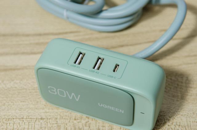 苹果手机简介，苹果手机品牌介绍（我的iPhone13使用四个月优缺点汇总与配件推荐）