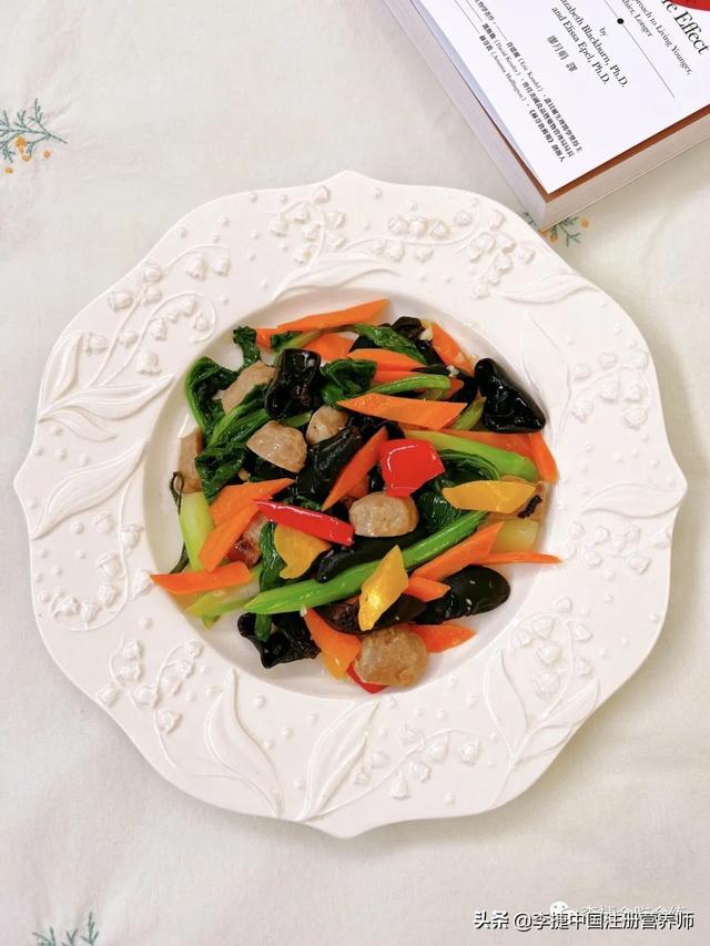 健康食谱 早中晚餐，健康的早晚餐食谱是什么（2022中国居民膳食指南准则六）