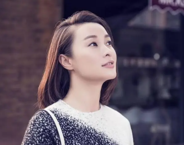 吴越为何如今还不谈男朋友，与陈建斌分手17年了