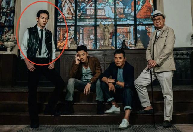 25岁曾舜晞被出柜，聊天记录显示曾被男生追，恐与演艺事业起冲突
