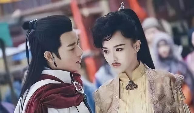 真人二次元/萝莉/同一个人/适合组头/高清  拿图点赞眼瞎别拿。，微信头像，真人二次元/萝莉/同一个人/适合组头/高清  拿图点赞眼瞎别拿。（这13位女星的反串）