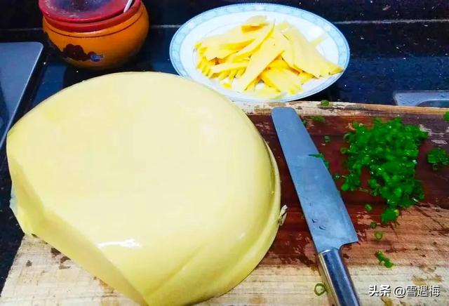 石凉粉的做法，石凉粉的做法及配方（四川美食苞谷凉粉，附制作流程）